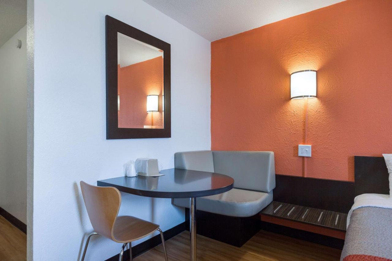 Motel 6-Lincoln, Il מראה חיצוני תמונה